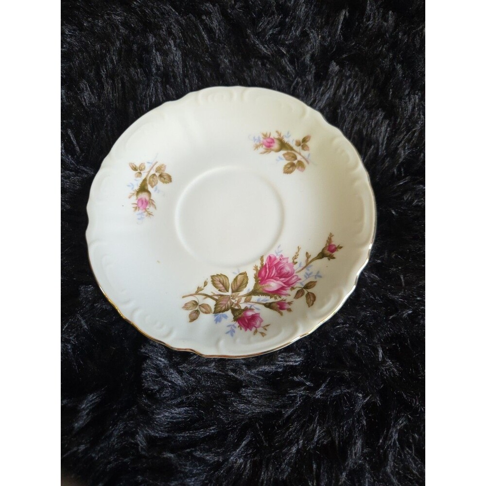 Fine China Royal Rose Tea Cup & Saucer Gold Trim Vintage Replacement - Picture 8 of 9